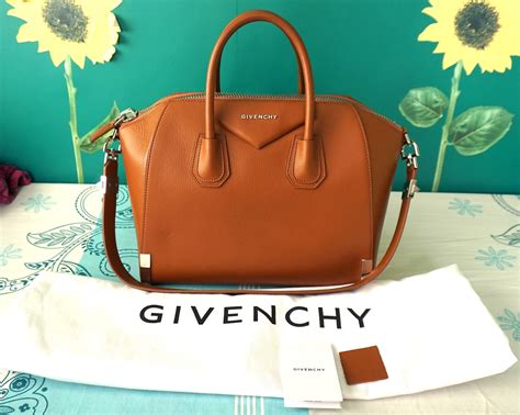 givenchy antigona relevance|Givenchy antigona review.